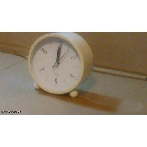 Round Fashion Alarm Clock